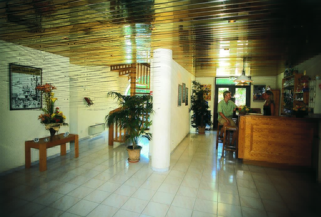 סן-מקסים Hotel Lou Paouvadou מראה חיצוני תמונה